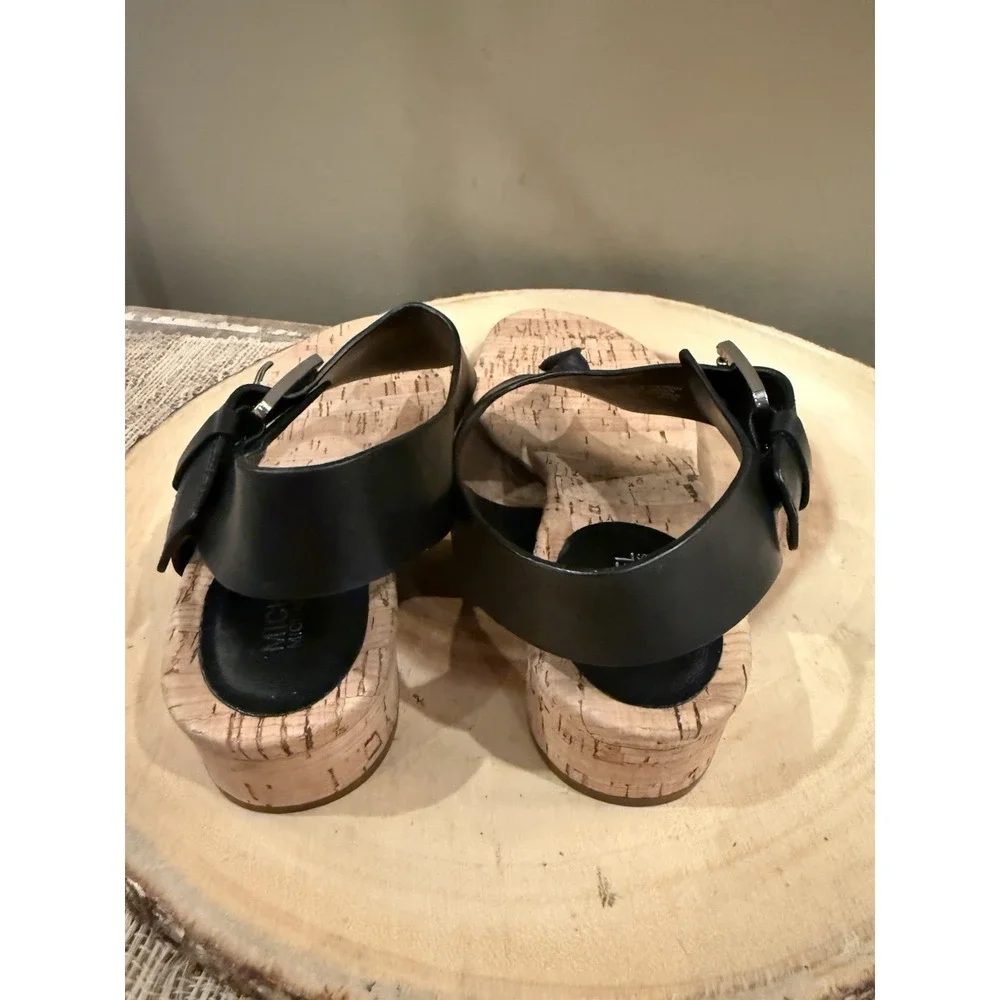 Michael Kors Women's Mk London Buckle Thong Sandal Black Block Heel 6M New - Picture 10 of 14